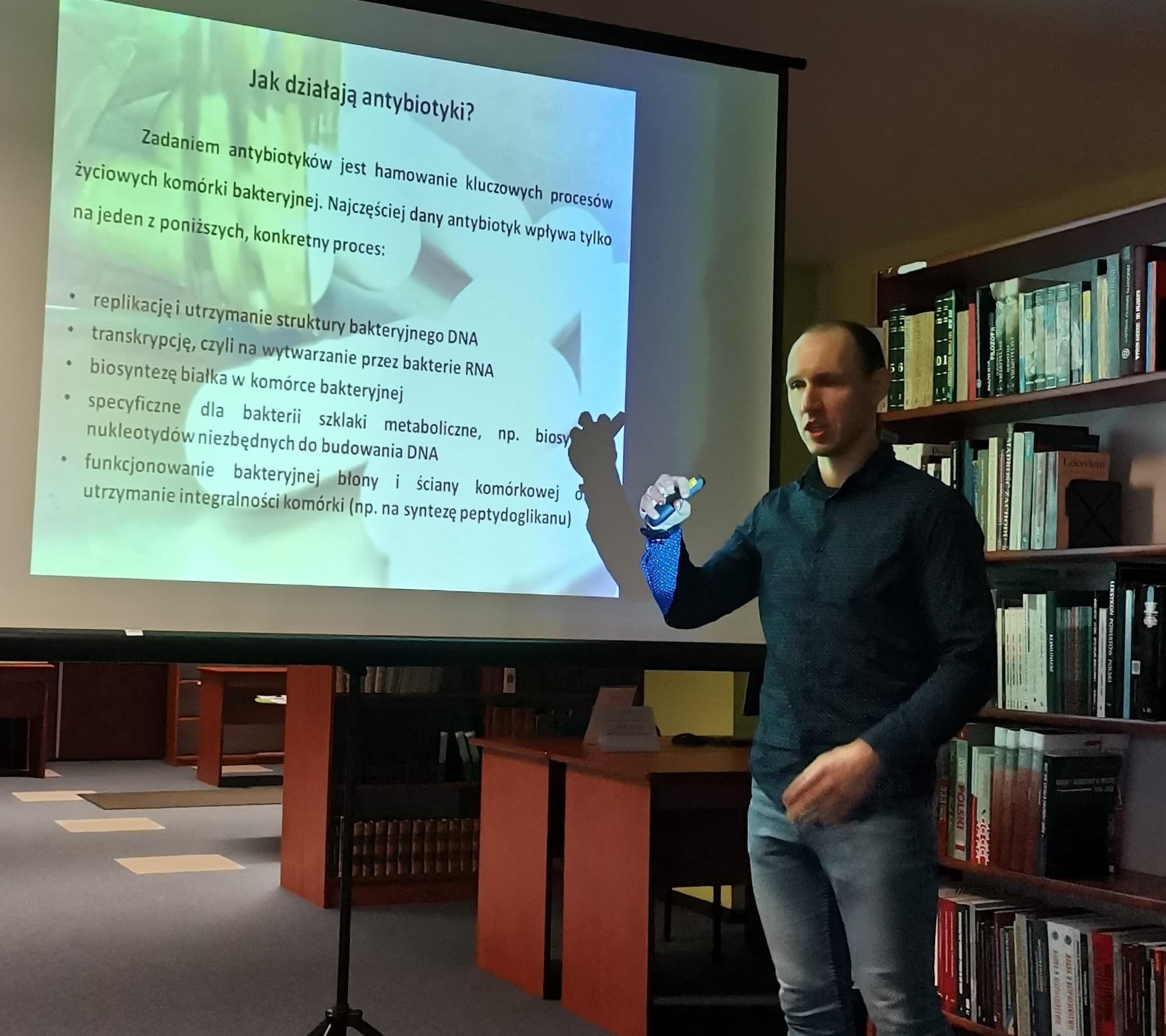 eebd8f7e2f52-Schowek01.jpg