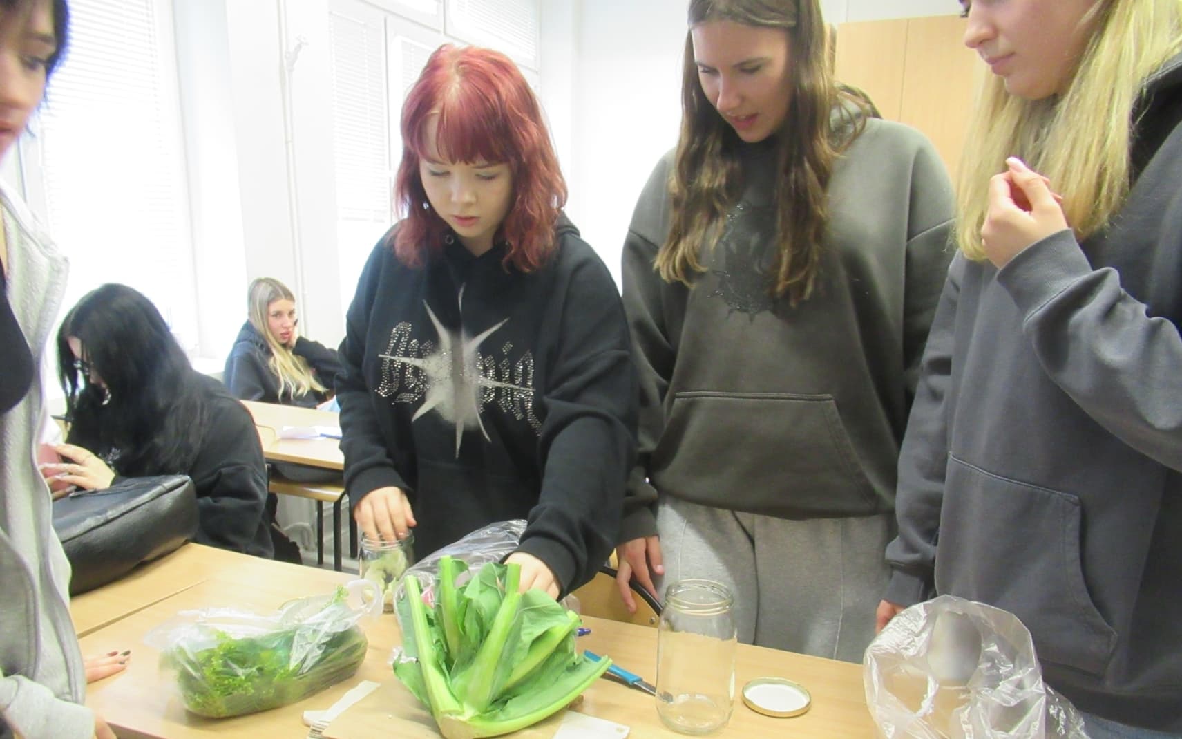 „Zadbaj o swoje bakterie – zdrowie zaczyna się w jelitach"