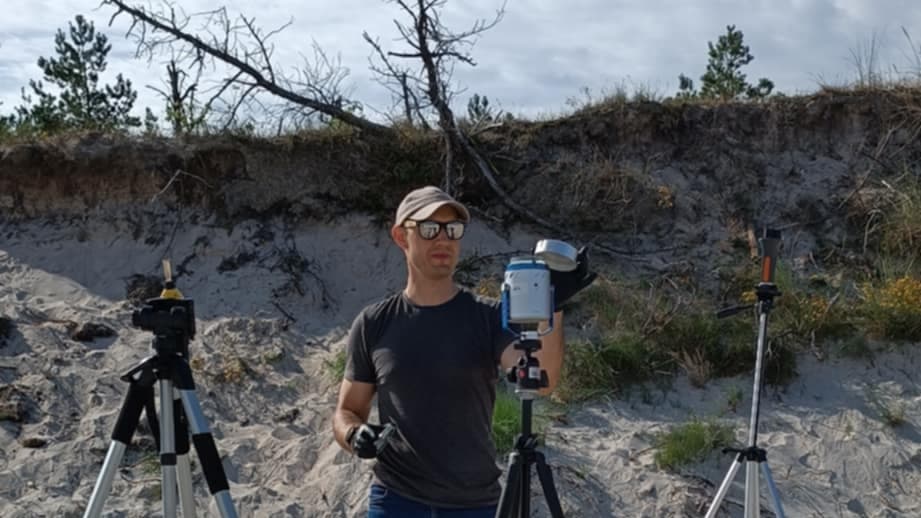 Naukowcy na plaży – ale wcale nie na wakacjach!